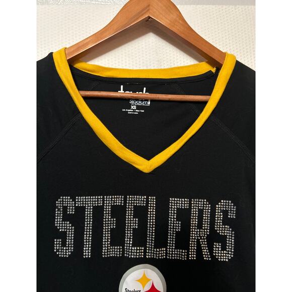 Women’s Pittsburgh Steelers Rhinestone V-Neck 3/4 Sleeve Shirt Black Gold – XS - Picture 2 of 9